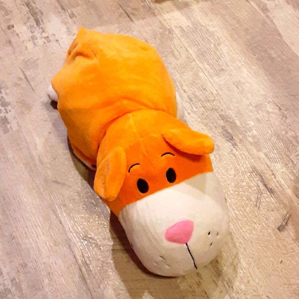 Savanna Cat flip a zoo plush